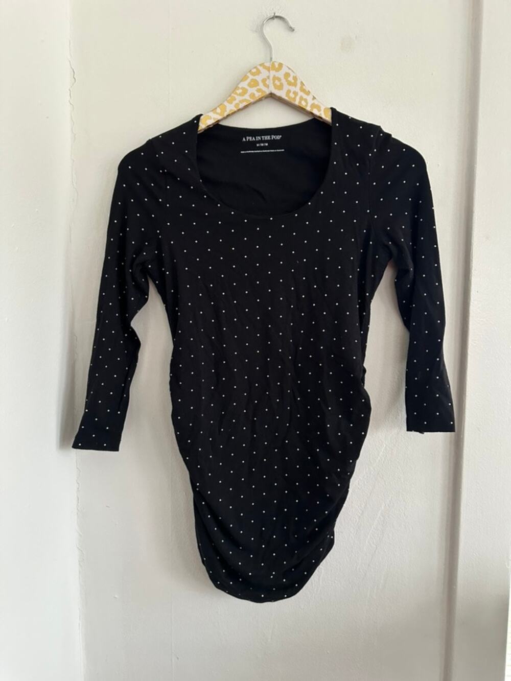 A Pea in the Pod Women's Black Top | Medium